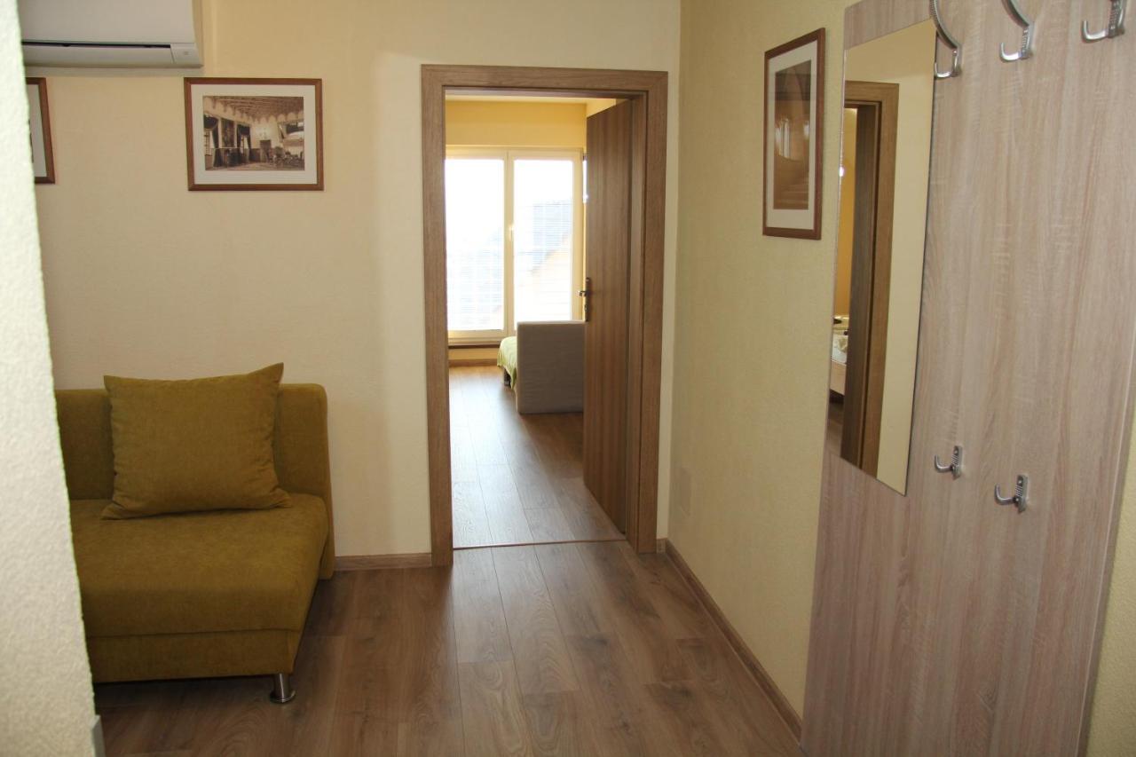 Apartmany Hujer بايموتْسْ المظهر الخارجي الصورة