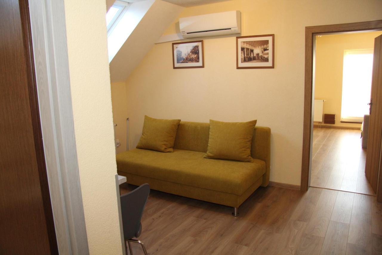 Apartmany Hujer بايموتْسْ المظهر الخارجي الصورة