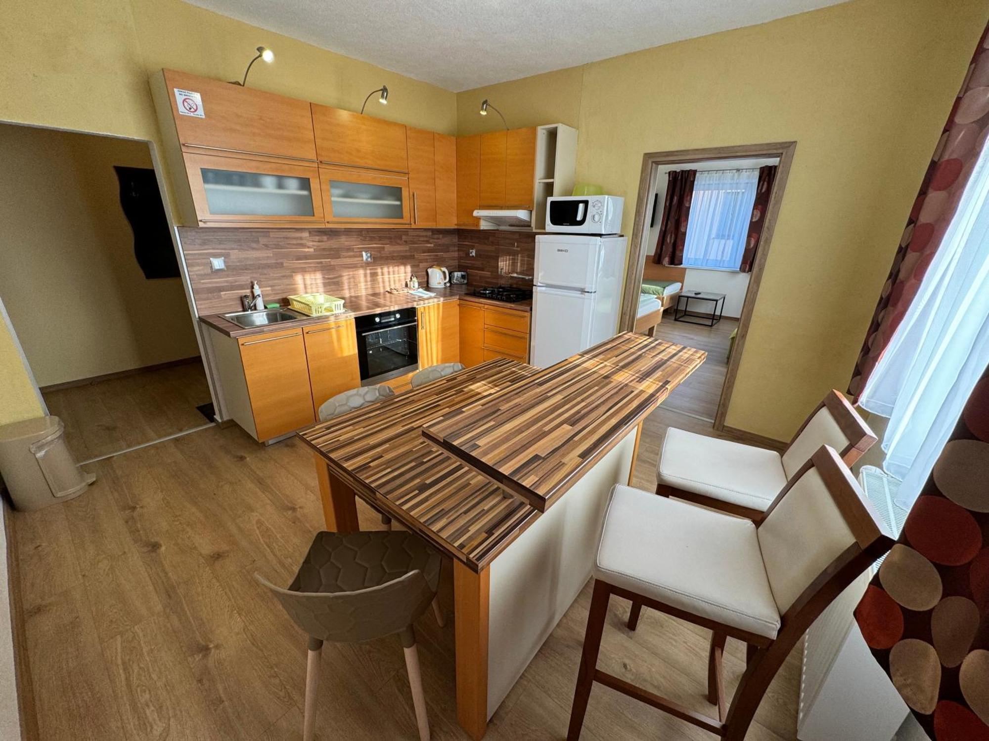 Apartmany Hujer بايموتْسْ المظهر الخارجي الصورة