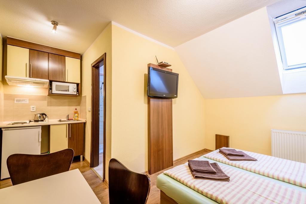 Apartmany Hujer بايموتْسْ المظهر الخارجي الصورة